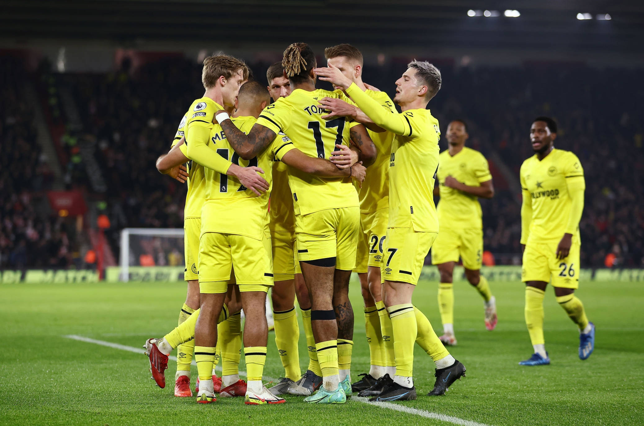 据接近球员 据接近球员