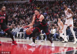 竞争激烈的 竞争激烈的