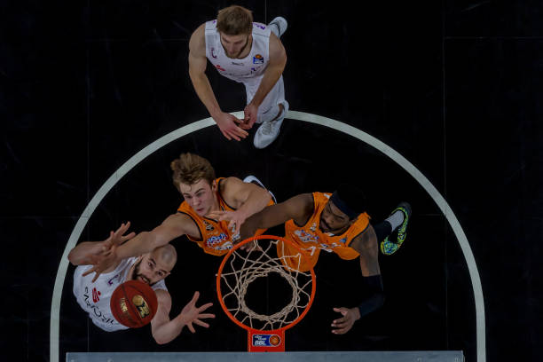 跑会为边锋 跑会为边锋